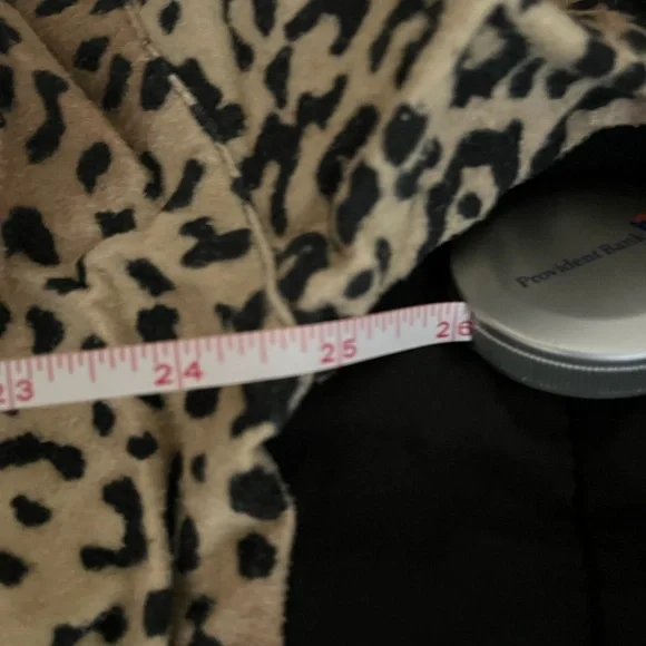 EUC Flannel Leopard Print junior sized Pajama Set - Picture 6 of 9